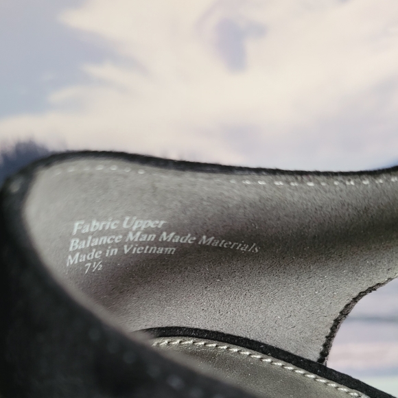 Kelly&Katie Suede Heels - Picture 11 of 11